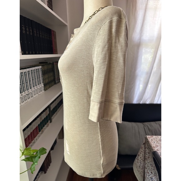 Gap Ribbed Henley Elbow Length Sleeve Top - Picture 6 of 9